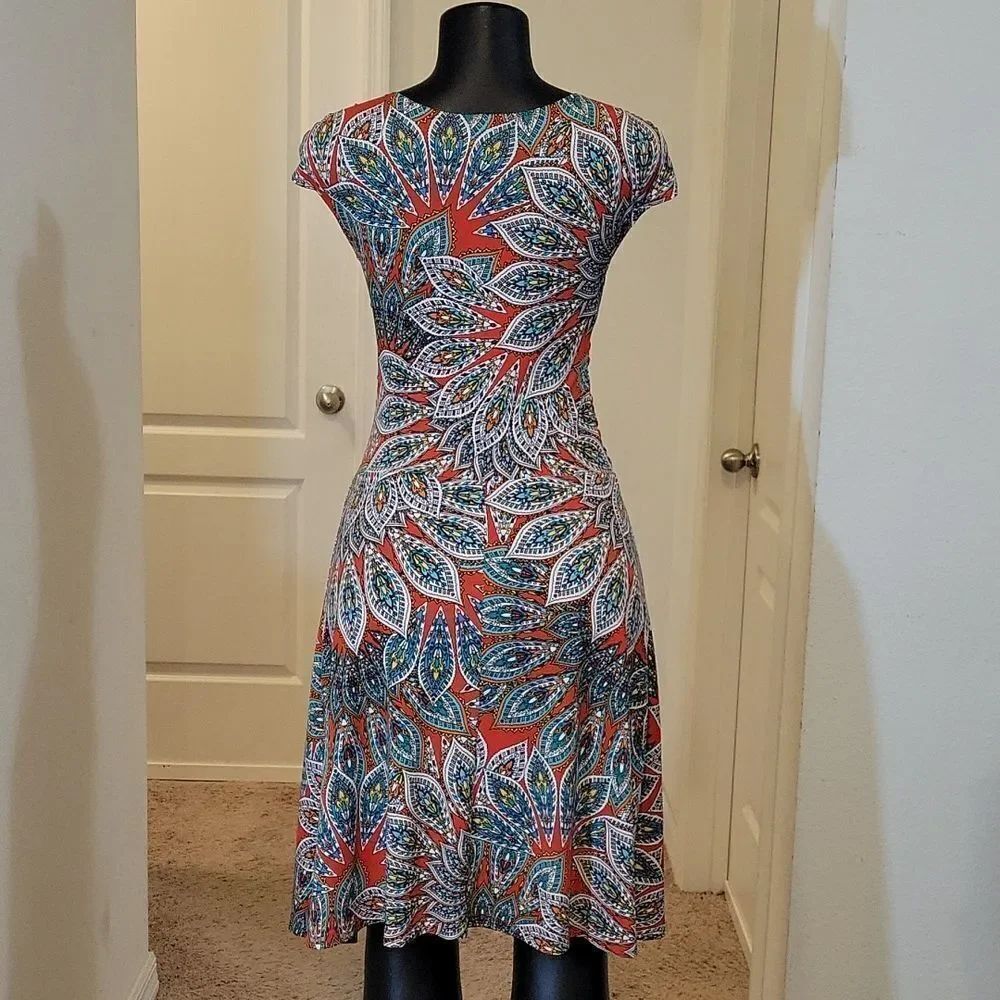ENFOCUS STUDIO SLEEVELESS MULTI-COLOR DRESS - Picture 7 of 14